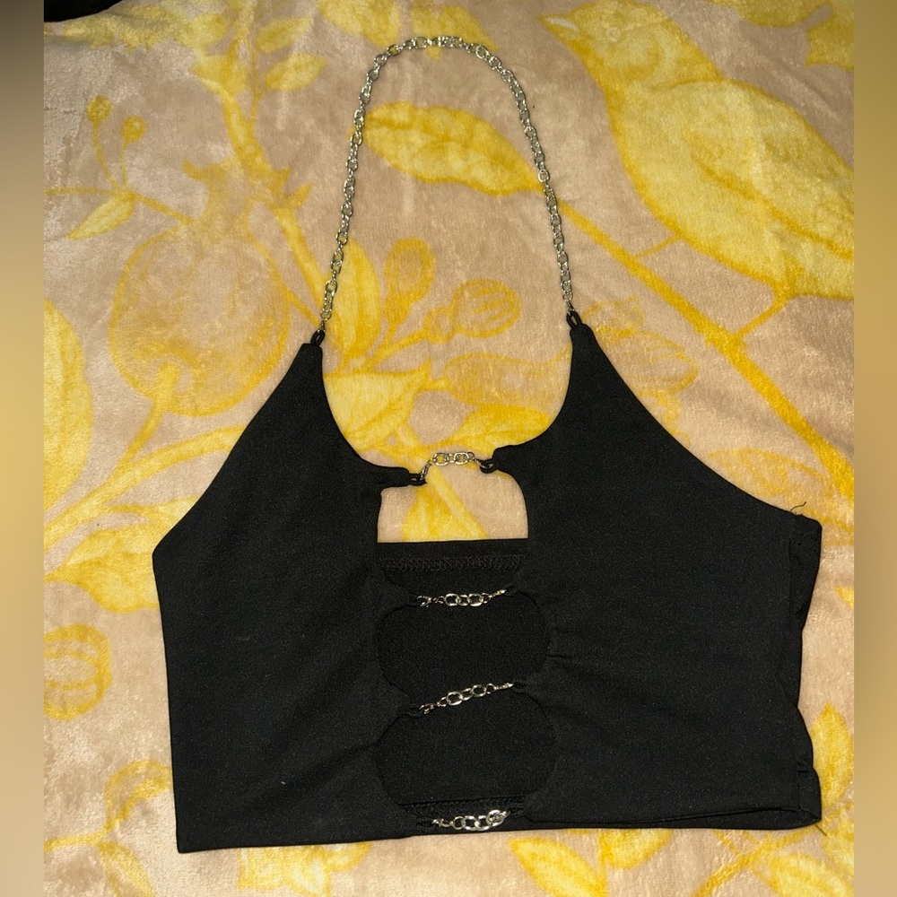 cropped shirt